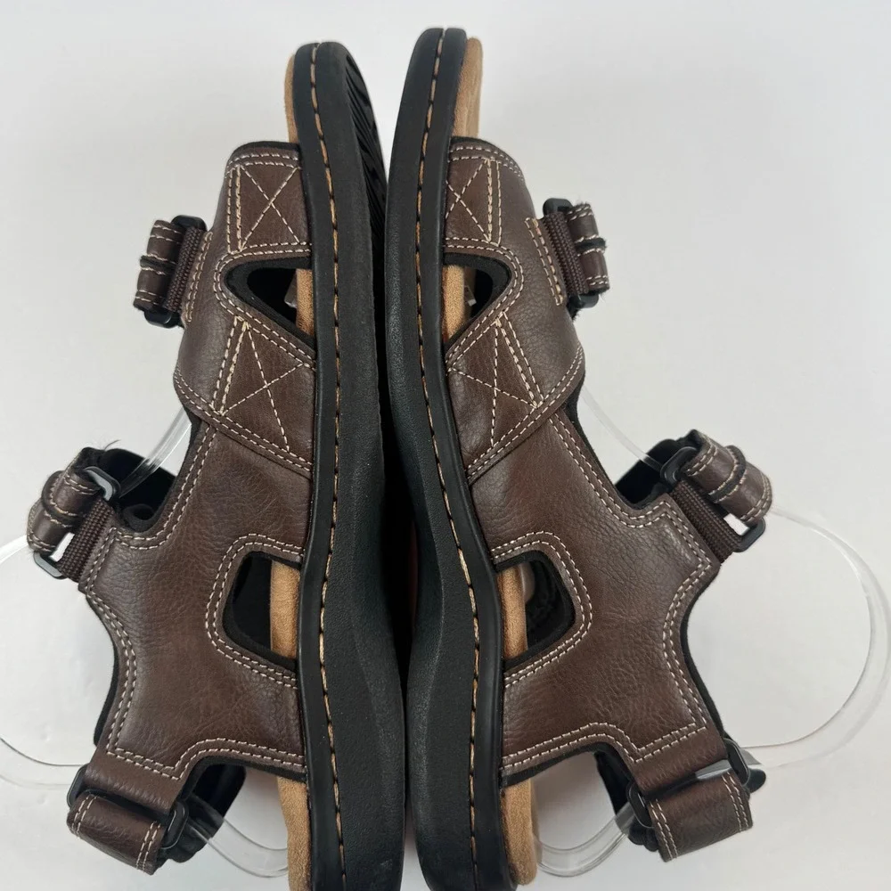 Dockers Mens Brown Fisherman Sandals 9W‎ Hook and Loop Straps 90-21389